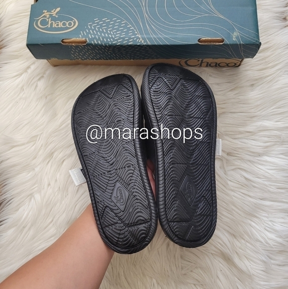 Chaco Chillos Adjustable Pool Slides - Picture 6 of 6